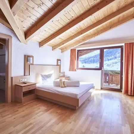 Belledonne Ski&bike In&out, Zentrale Lage Sölden