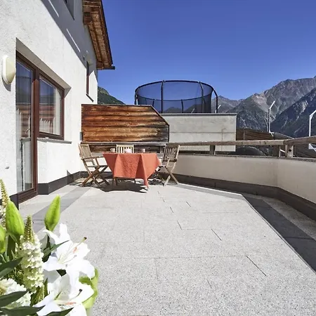 Belledonne & Bike In And Out, Zentrale Lage Lejlighed